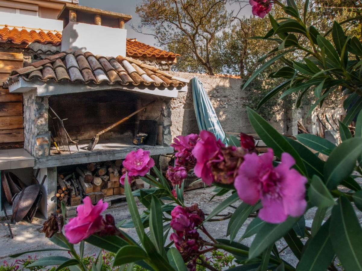 Silba Otium Hotel Exterior photo
